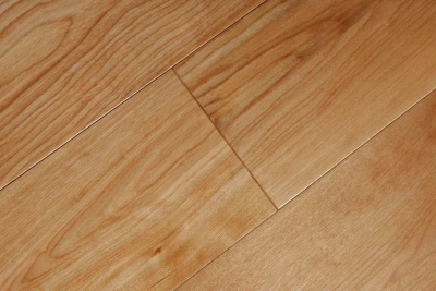 фото паркетной доски Amberwood Фьюжн Береза желтая Бесцветный Лак